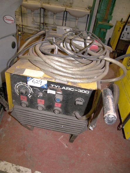Tylarc 300 welder, 300A - Located at BAE Systems -...