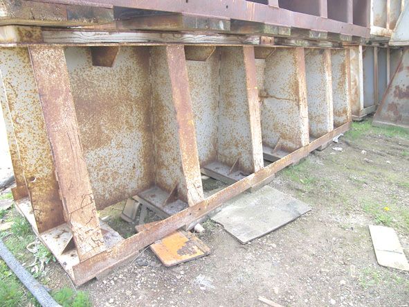 Steel berth stool, 5.5m long x 1.5m high (approx),...