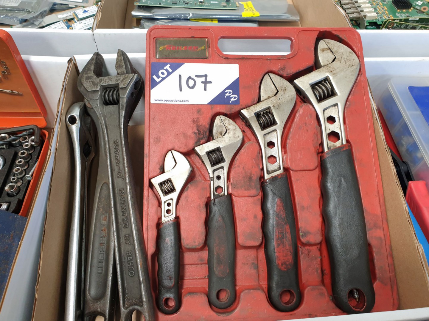 Neilson 4 piece adjustable spanner set & Qty vario...