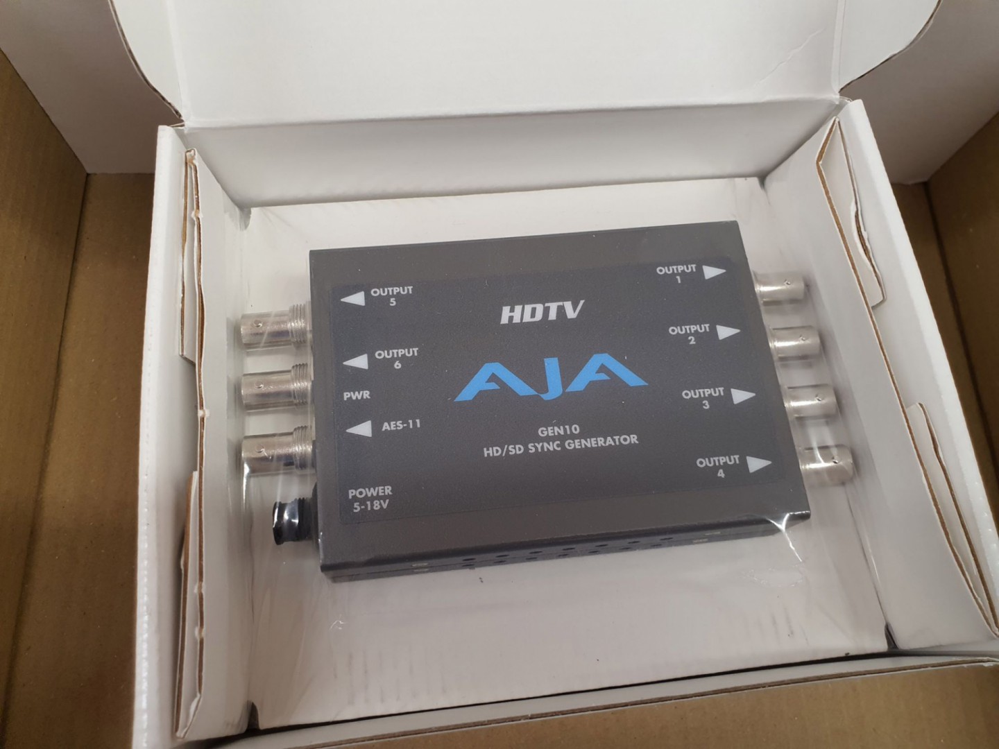 AJA HDTV Gen 10 HD/SD sync generator (boxed & unus...