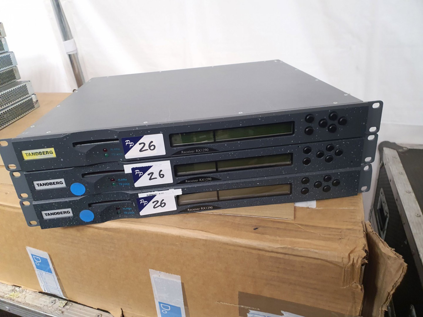 3x Tandberg RX1290 receivers