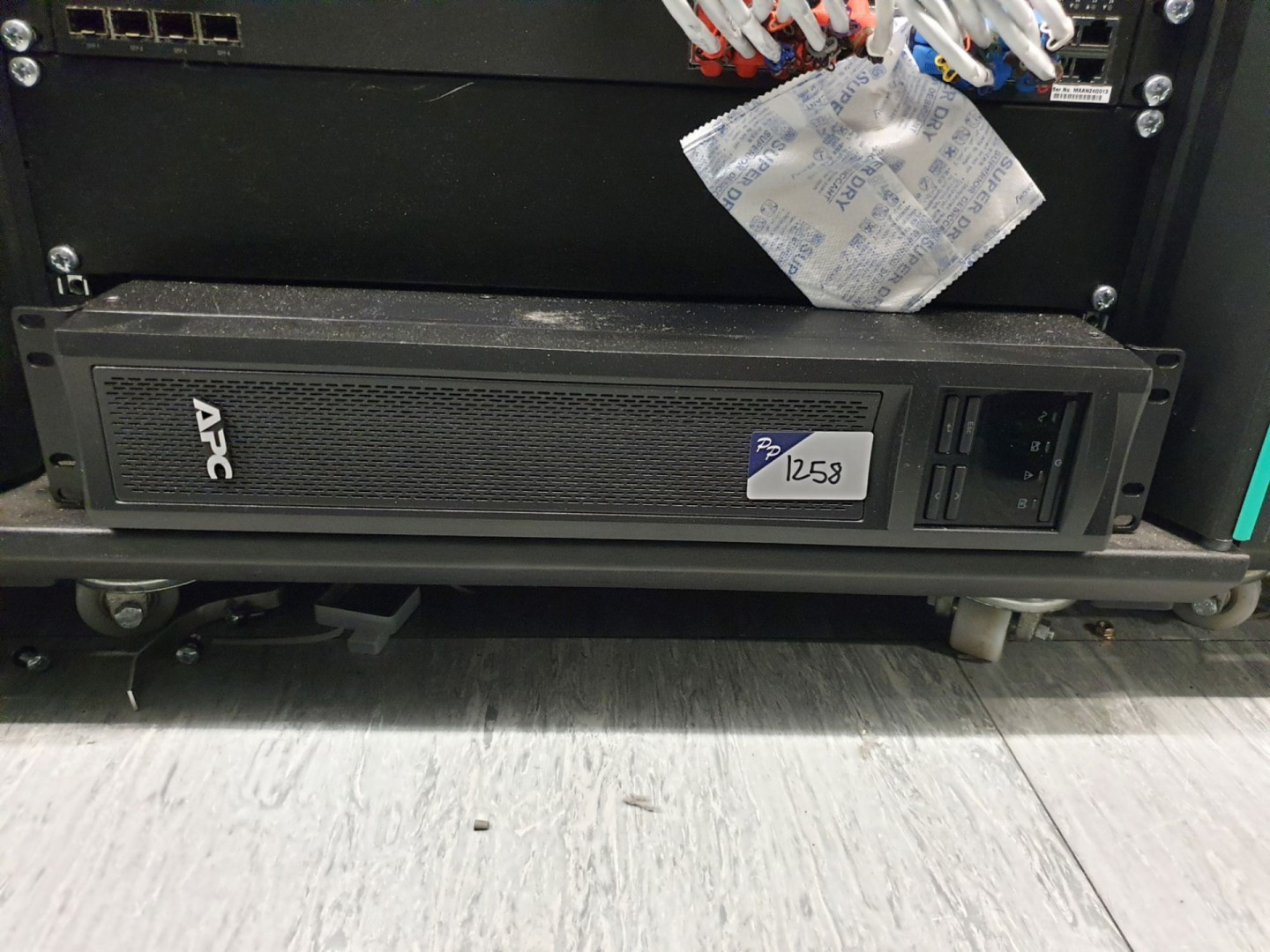 APC SMX7501 rack type UPS, 3.5A, 750VA-600W