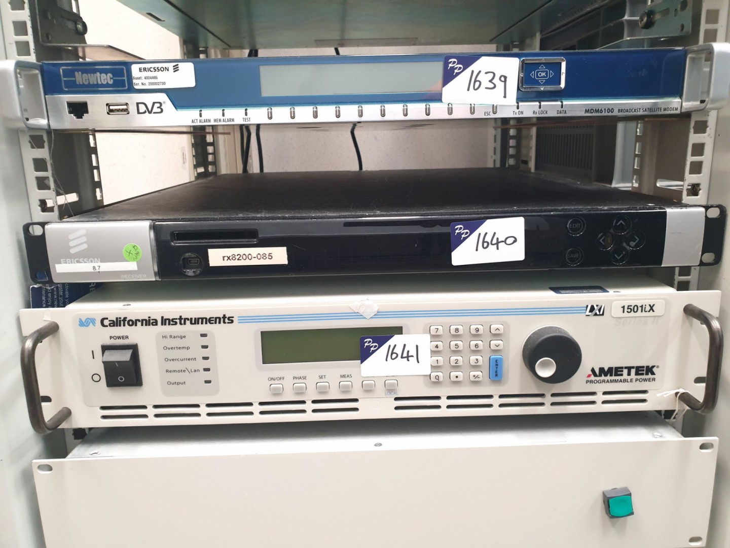 Newtec MDM6100 broadcast satellite modem