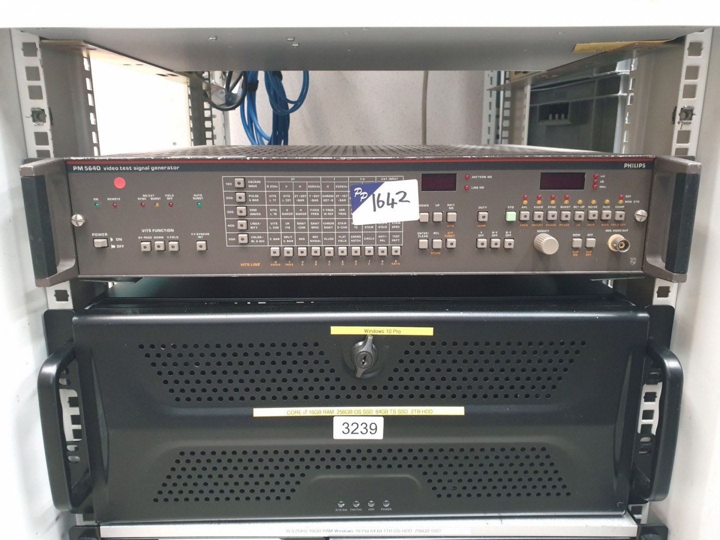 Phillips PM5640 video test signal generator