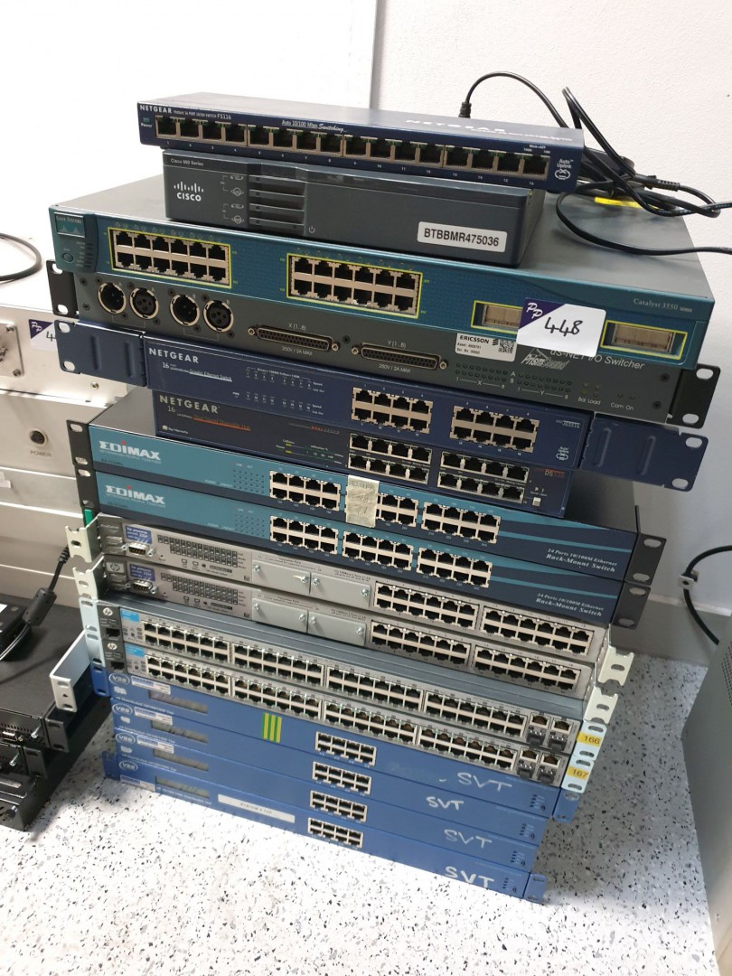 Large Qty various network switches inc: VSS V8 dis...