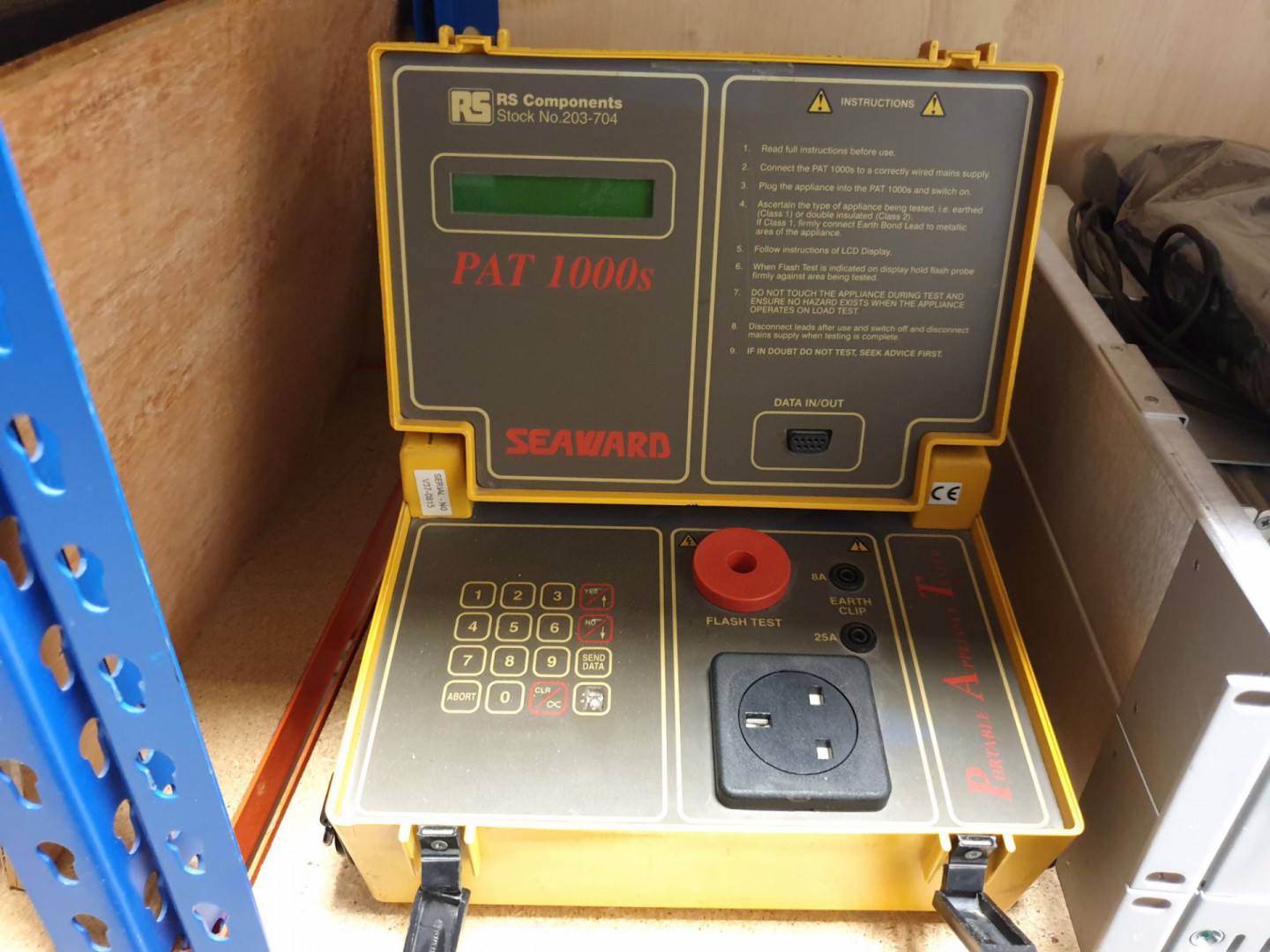 RS 203-704 PAT 10005 portable appliance tester
