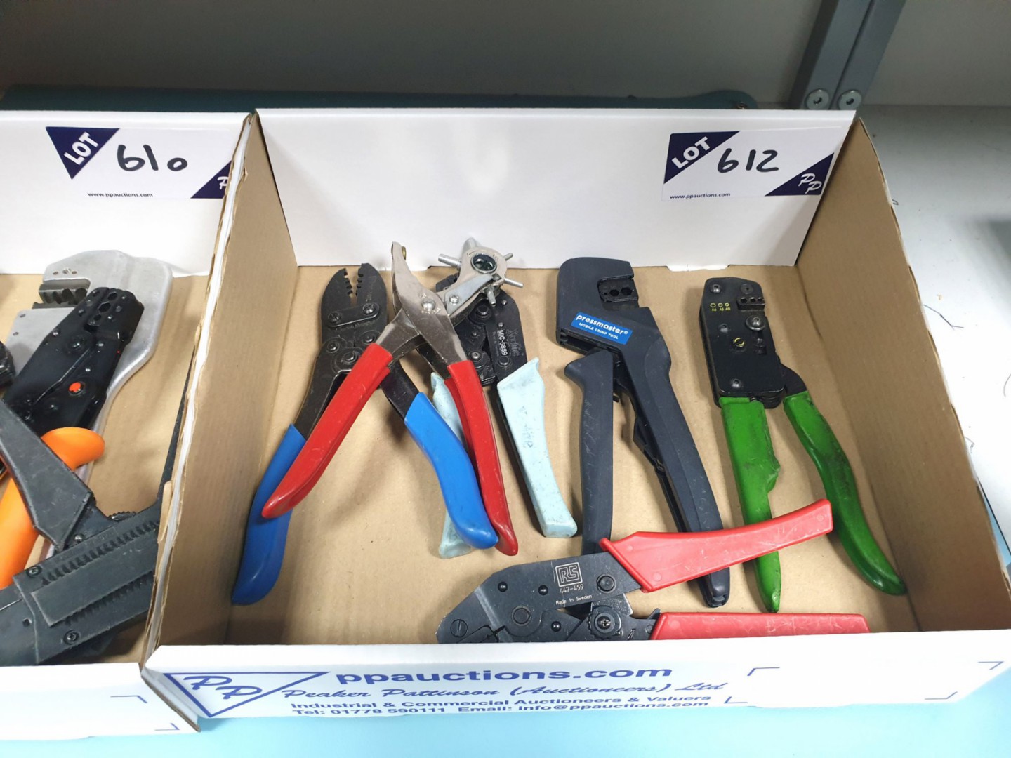Qty various manual crimp tools
