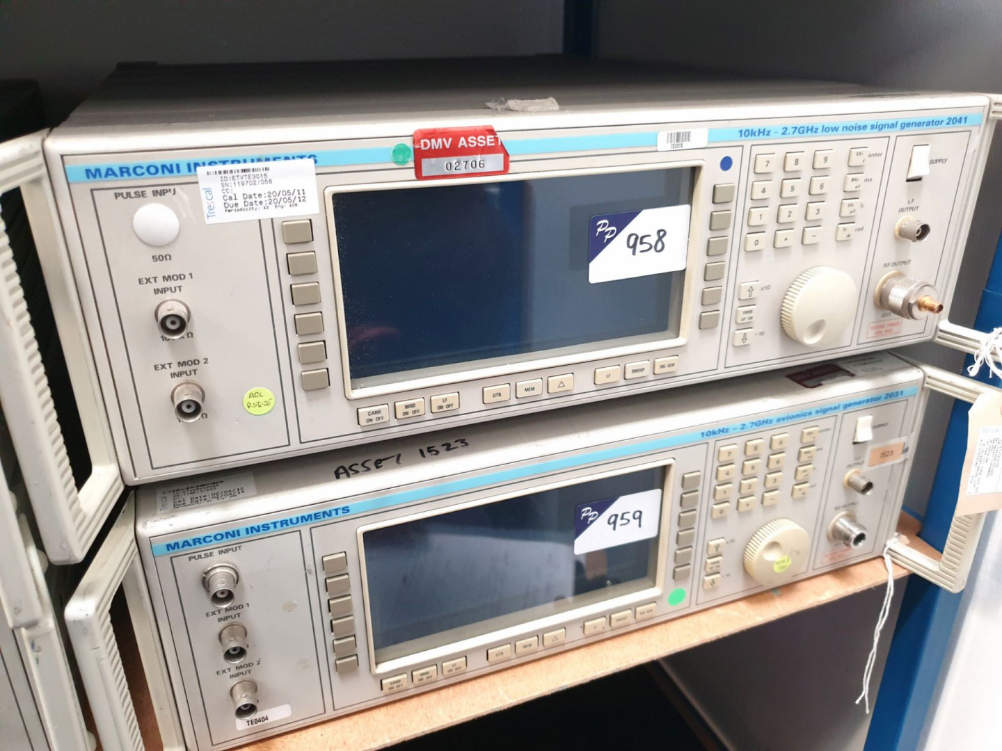 Marconi 2031 avioics signal generator