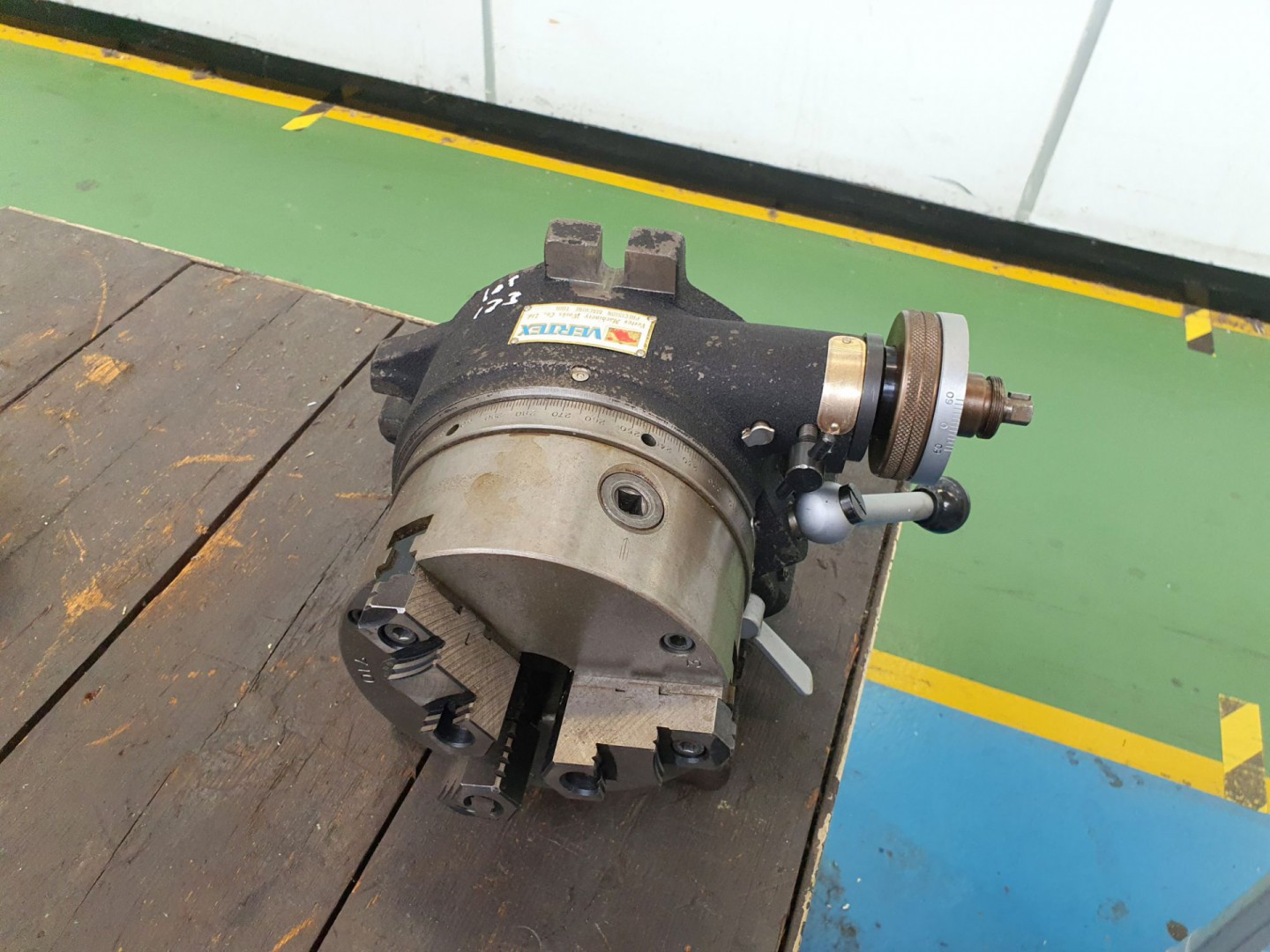 Vertex rotary table, 3 jaw chuck - lot located at:...