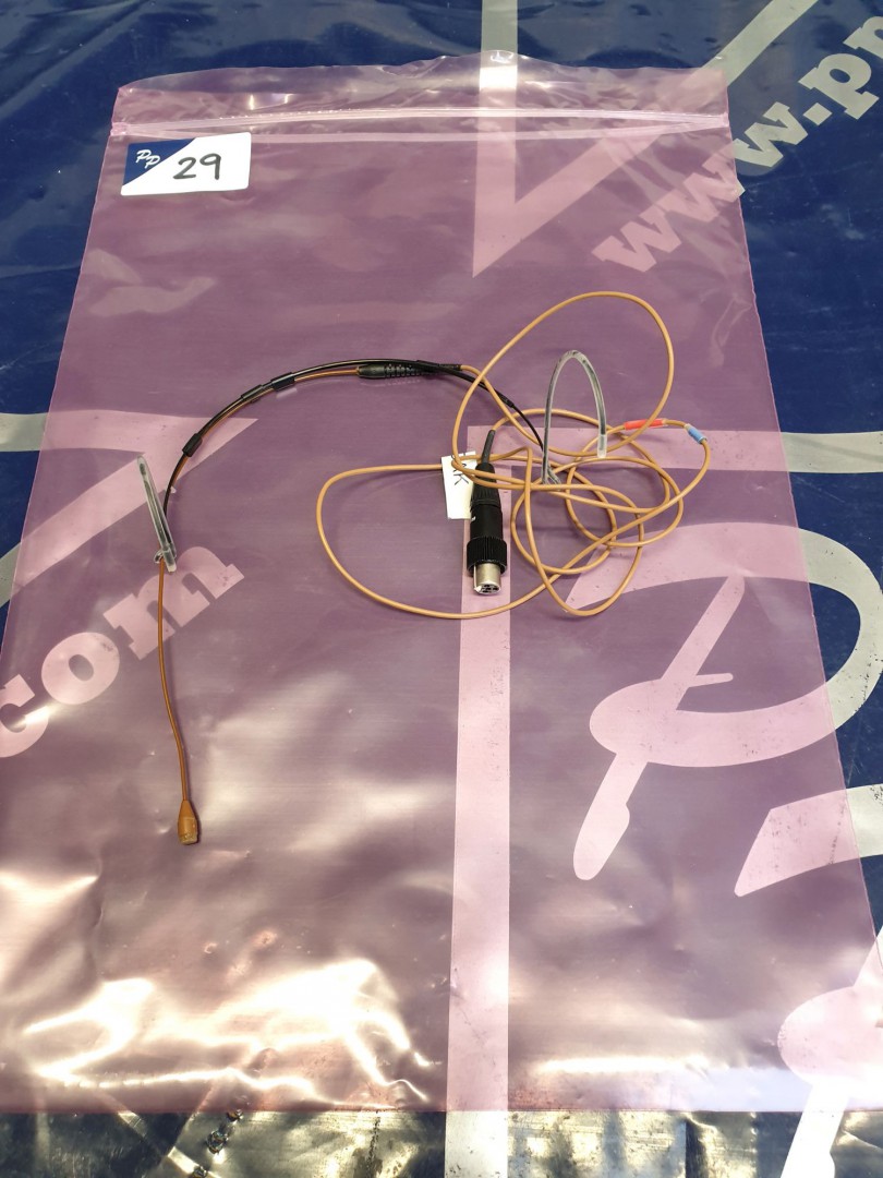Brown DPA 4066 stage microphone