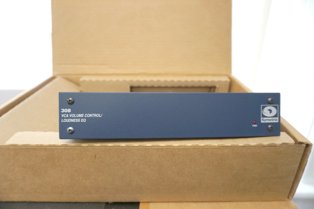 Symetrix 308 VCA Volume Control / Loundness EQ
