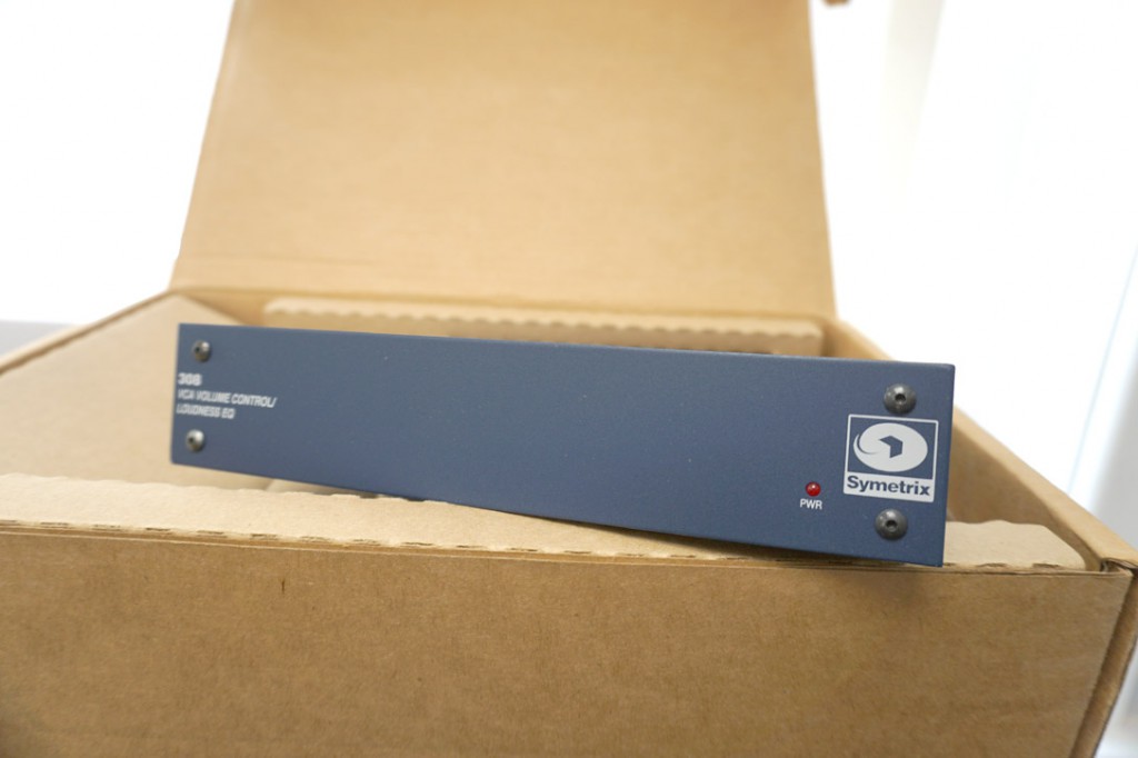 Symetrix 308 VCA Volume Control / Loundness EQ