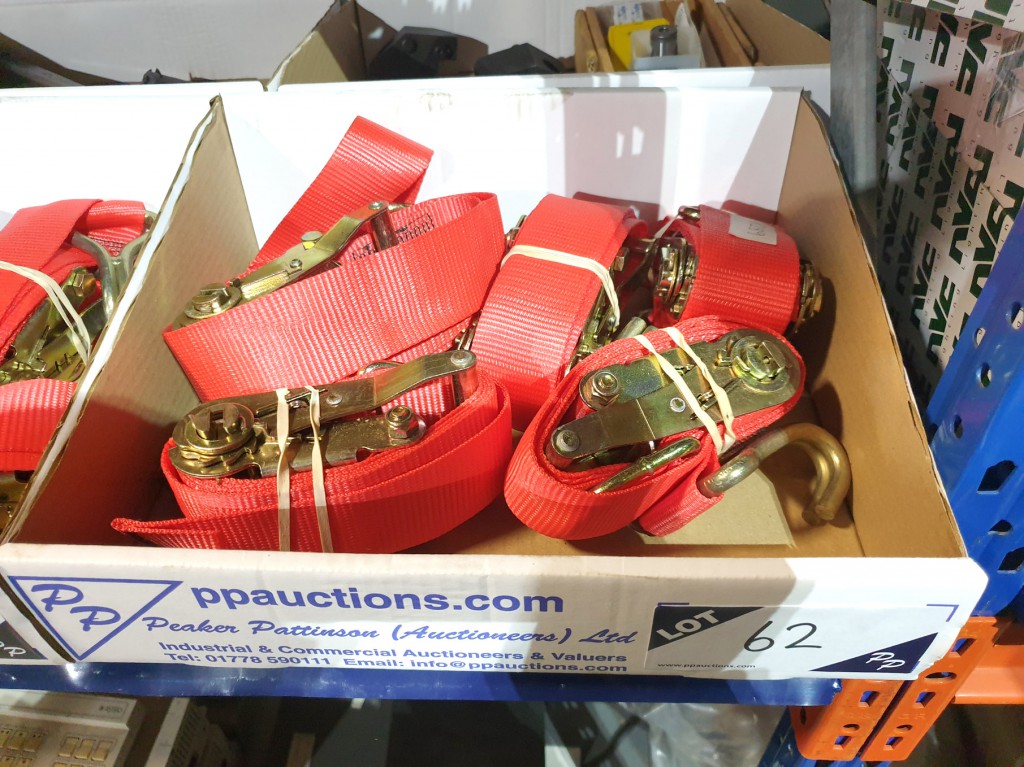 5x red cargo ratchet straps, 2000kg cap (R289) - L...