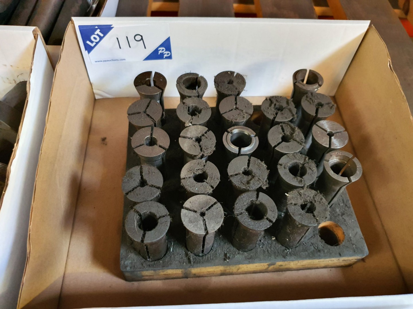 Qty various collets - Lot Located at: N&A Ltd, Hig...