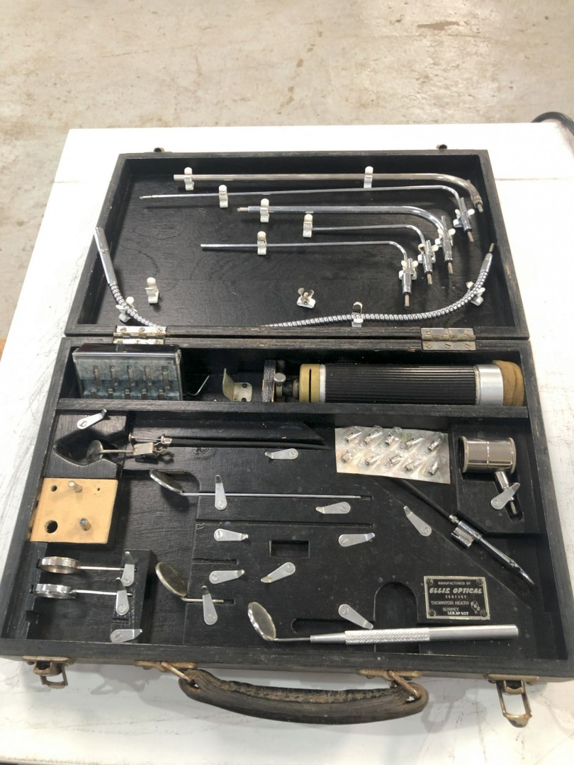 Ellis Optical Ellispection kit in wooden case - Lo...