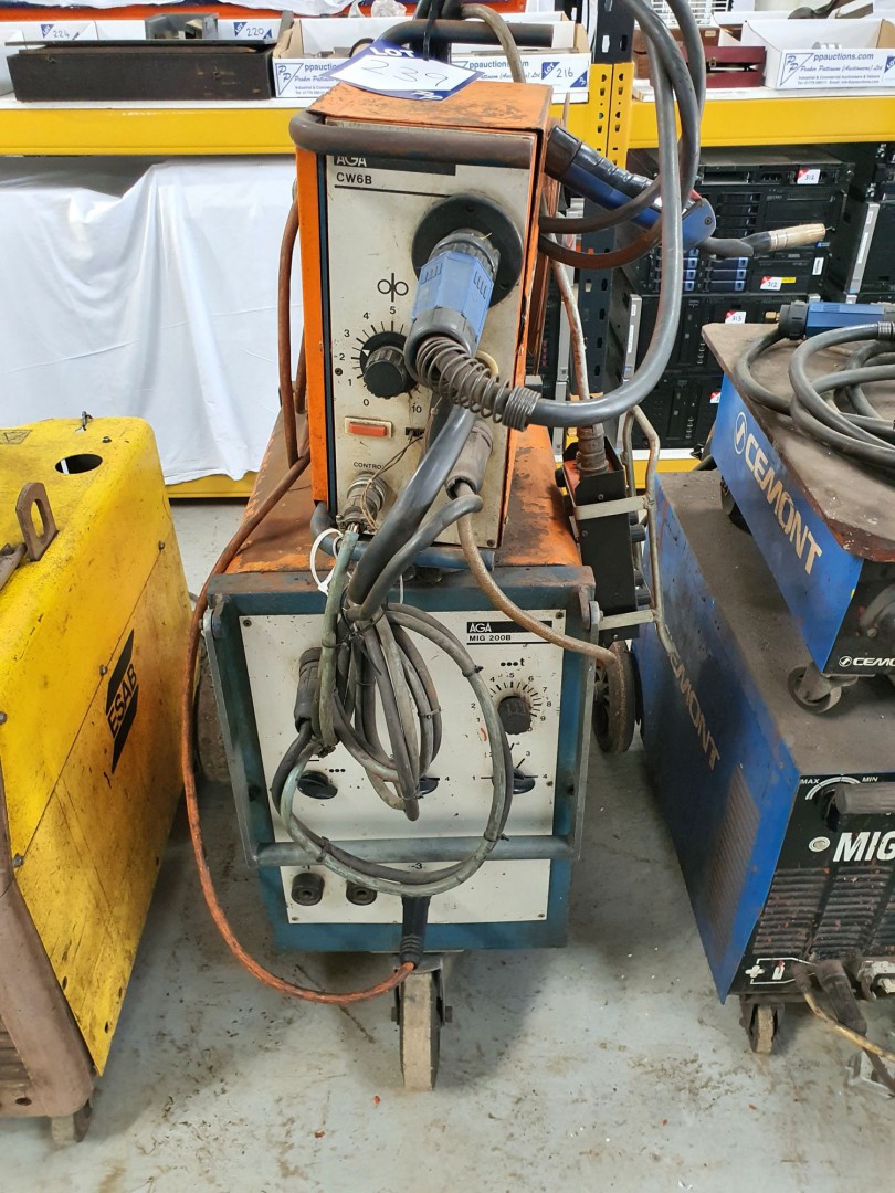 Aga Mig 200B mig welder with CW6B wire feed unit -...