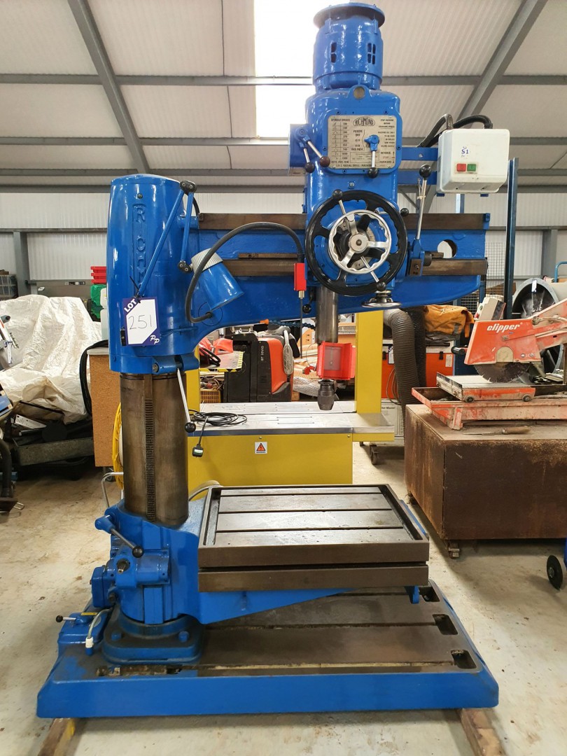Richmond SR2 radial arm drill, 900mm swing, 750x56...