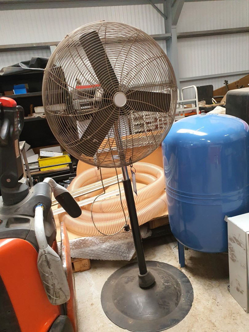 Freestanding 240v industrial fan - Lot Located at:...
