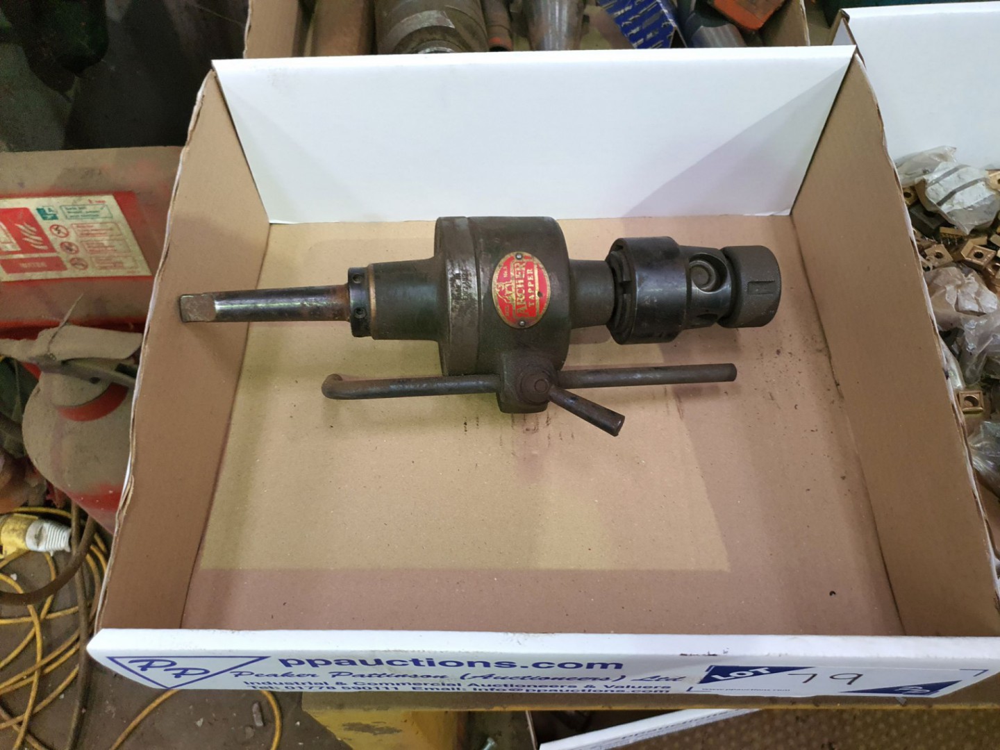 Archer No 2 tapping head - Lot Located at: LE, Don...