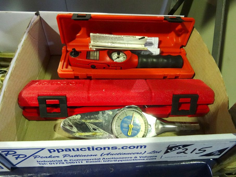 Torqueleader ADS4 dial indicating torque wrench in...