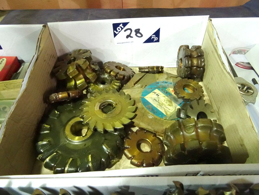 Qty concave / convex HSS milling cutters to 150mm...
