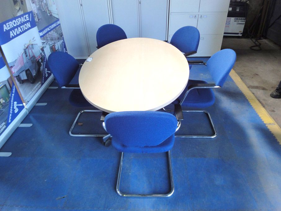 Vitra 1600x100mm beech mobile table with 5x Sedus...