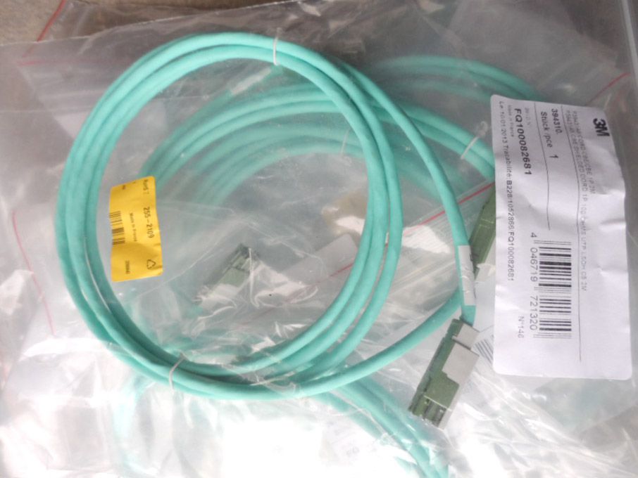 100x Pouyet P39431A5 CBE 100ohm 2m patch cables (p...