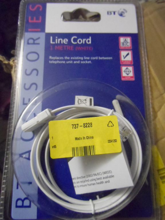 40x BT 1000045 white 1m line cords (Boxed & unused...