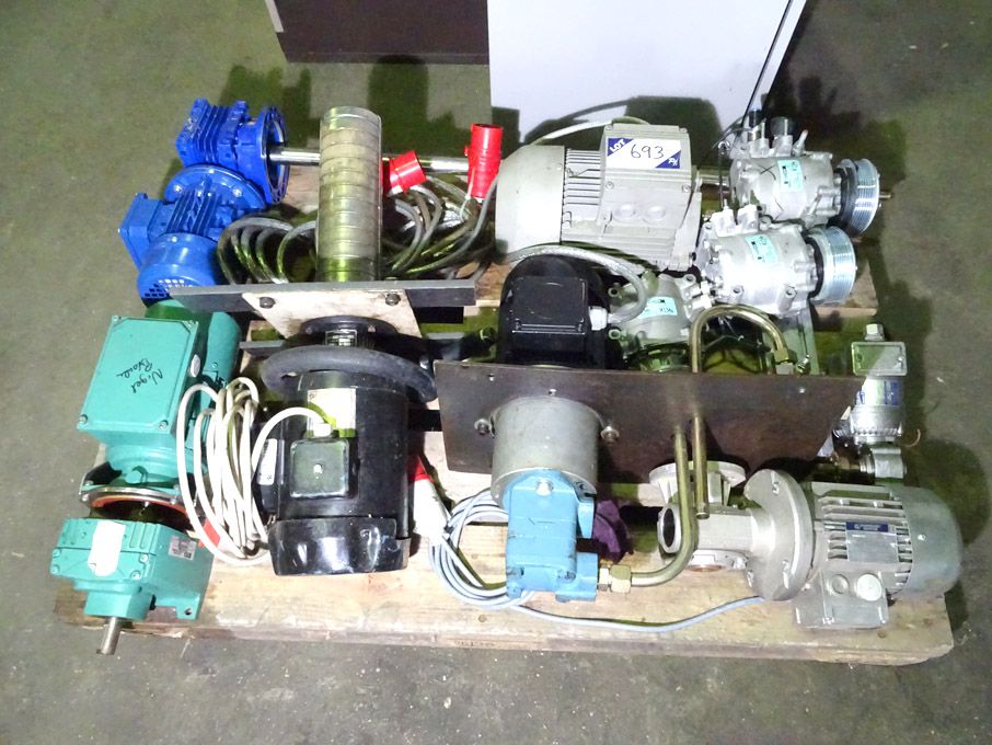 Qty various SMEM , Siemens, Bonfiglioli etc motors...