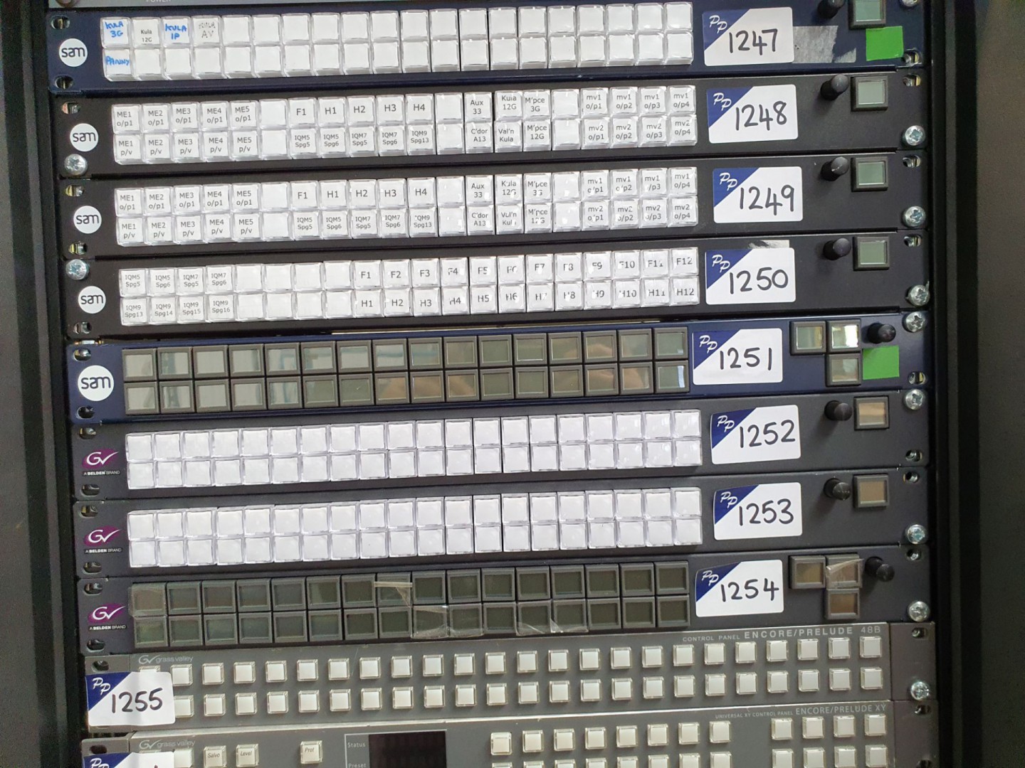 Grass Valley FGAEK 9678570 AA 1U matrix panel (no...