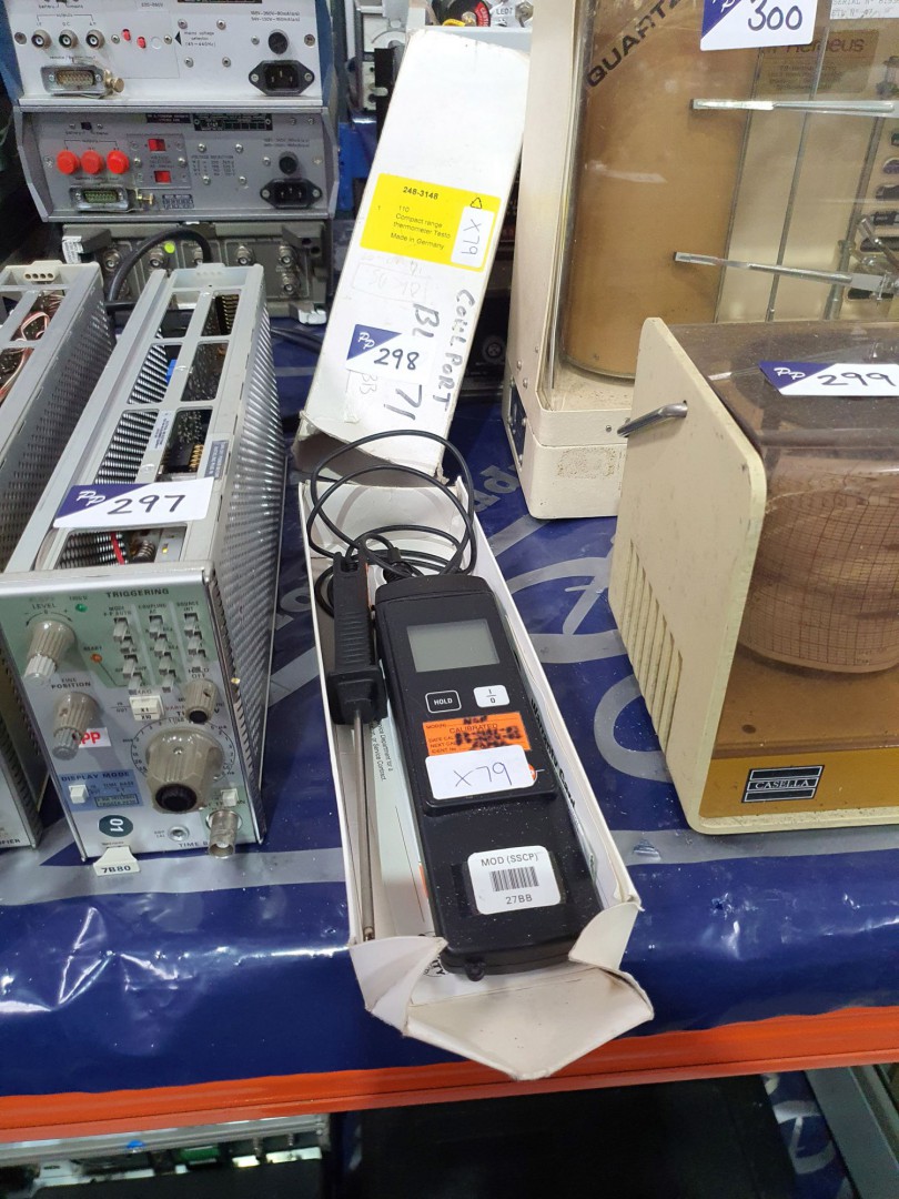 Testo 110 thermometer with probe, digital (boxed)...
