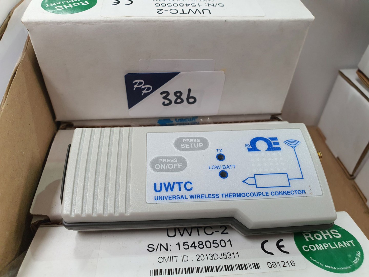 5x Omega UWTC-2 universal wireless thermocouple co...