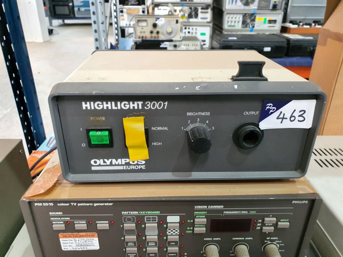 Olympus 3001 highlight light source (T254)