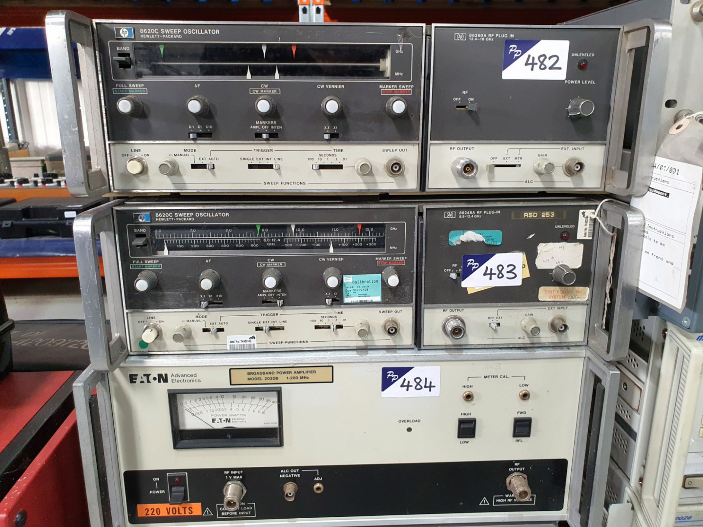 HP 8620C with 86245A plug in, 5.9-12.4 GHz sweep g...