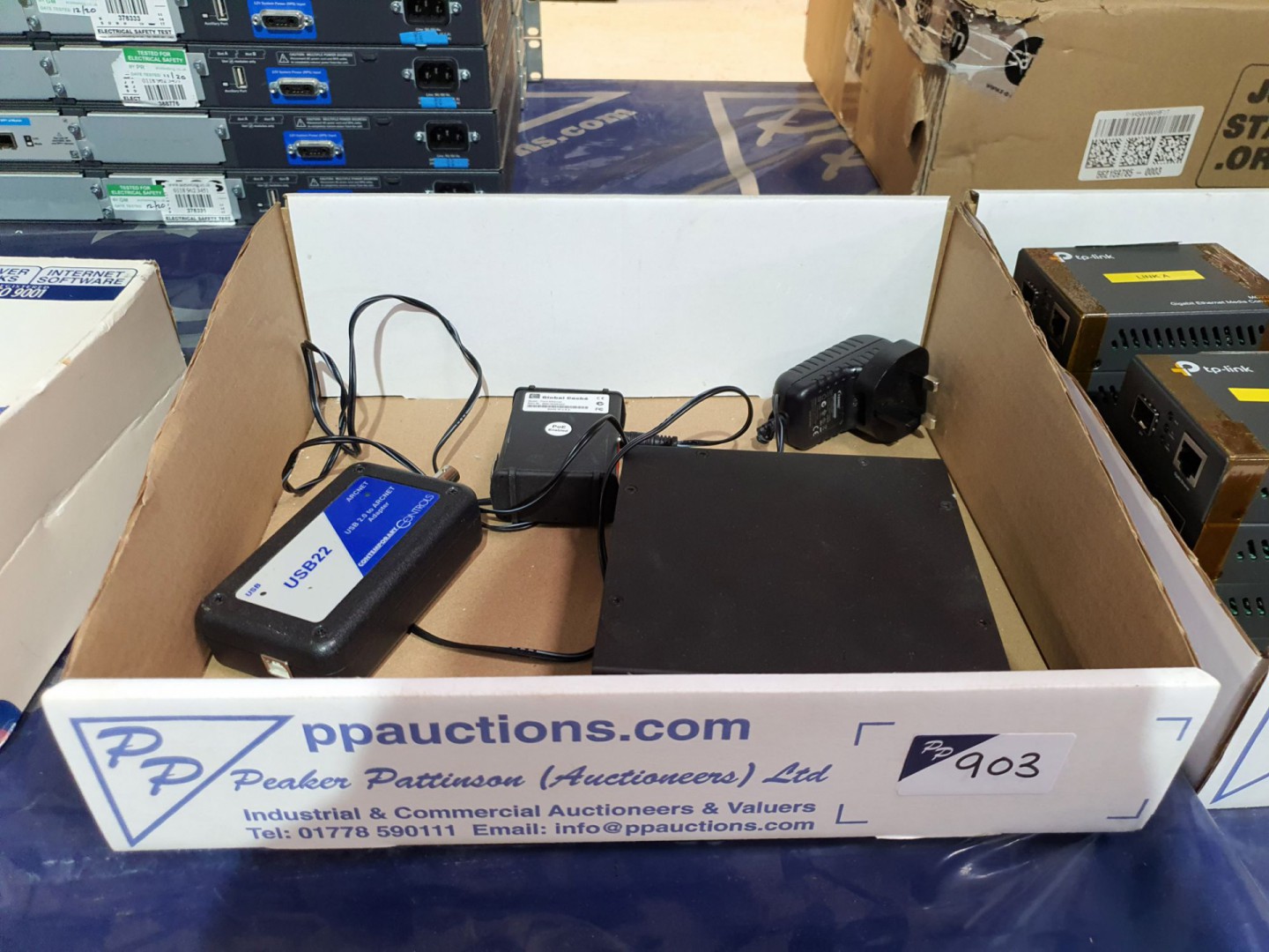 Diract Out Exbox.AES 16 channel AES/madi converter...