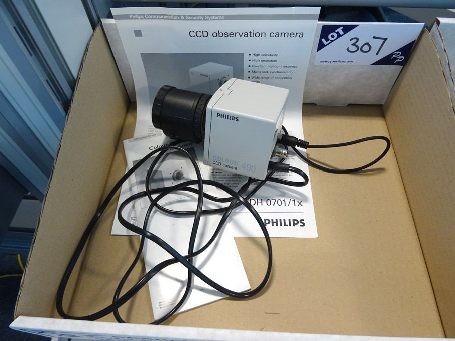 Philips Colour 490 CCD camera with lens