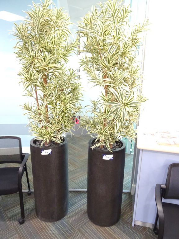 2x office planters with artificial plants