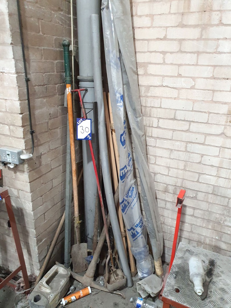 Qty various shovel, pick axe, broom handles, flexi...