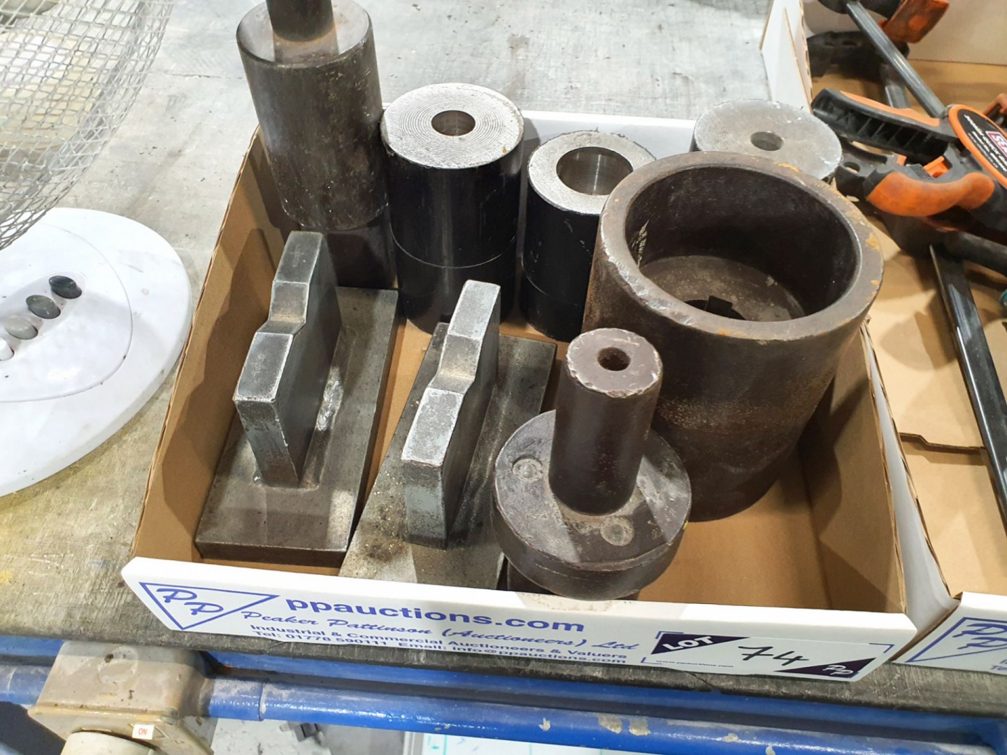 Qty various dia weights etc