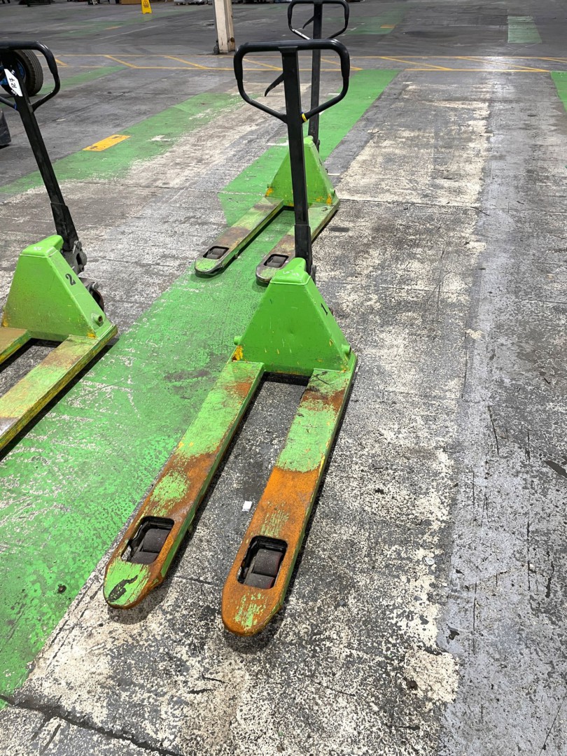 Manual ACBF25 pallet truck (2016)