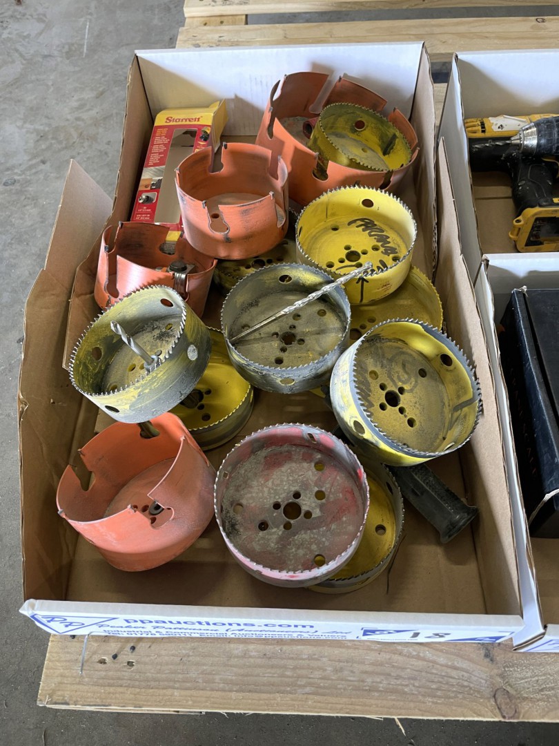 Qty Starrett etc hole saws
