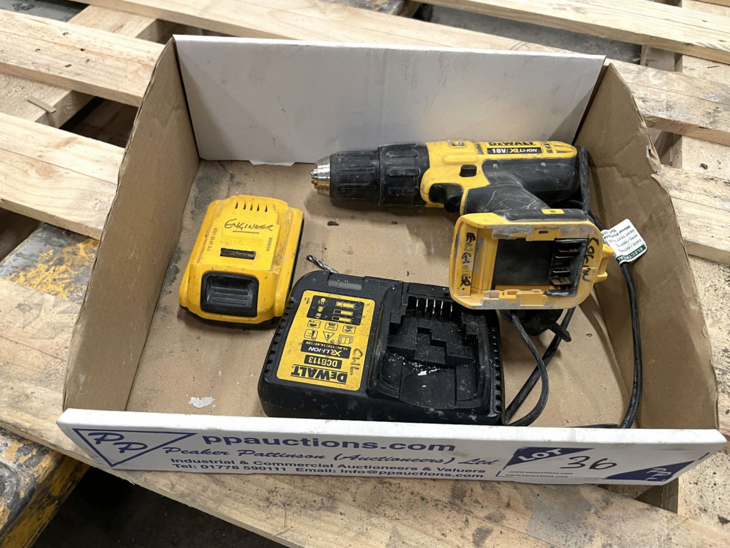 Dewalt 18VXR Li-Ion battery drill with charge...