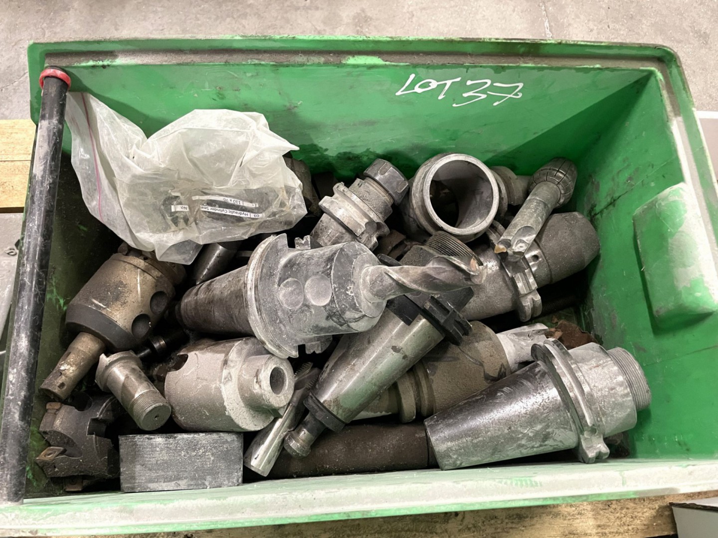 Qty various taper tool holders etc