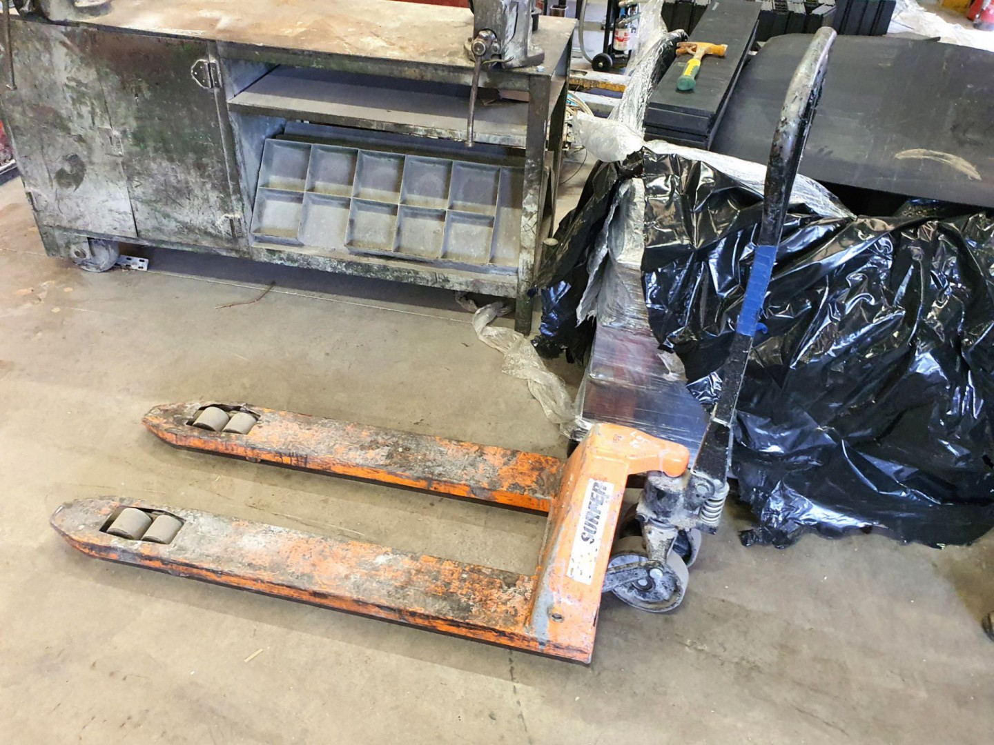 Surfer manual pallet truck, 2500kg cap (2019)