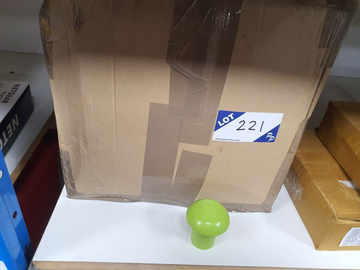 Qty green plastic tube end bungs