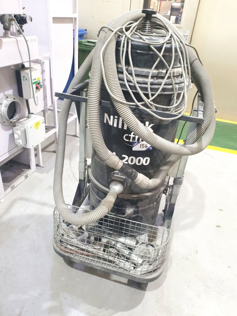 Nilfisk CFM S0L2000 industrial vacuum cleaner, 2kW...