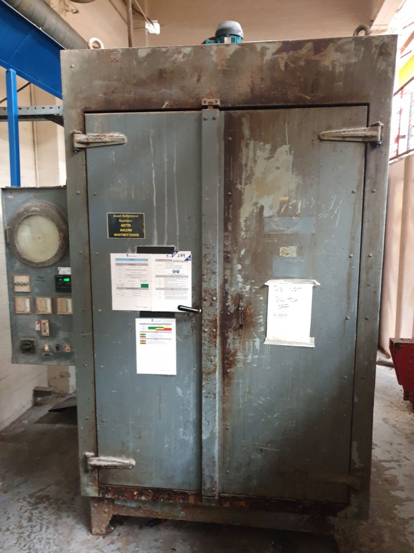 Barlow Whitney electric oven, Eurotherm control, 1...