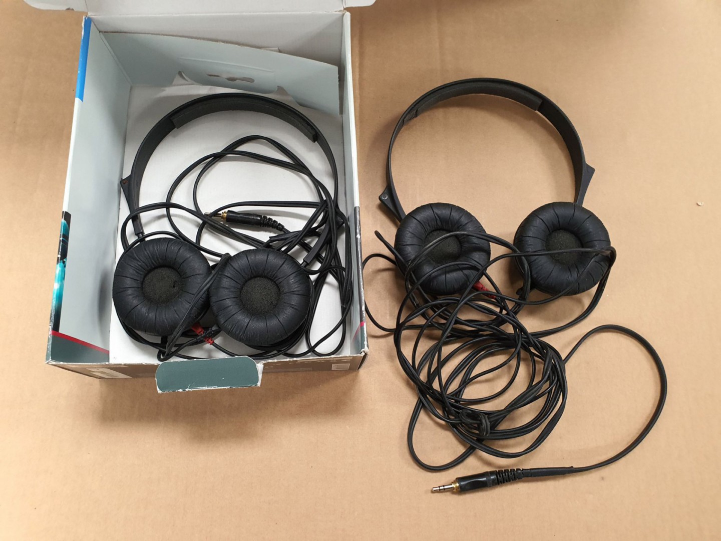 2x Sennheiser HD-25 SP headphones