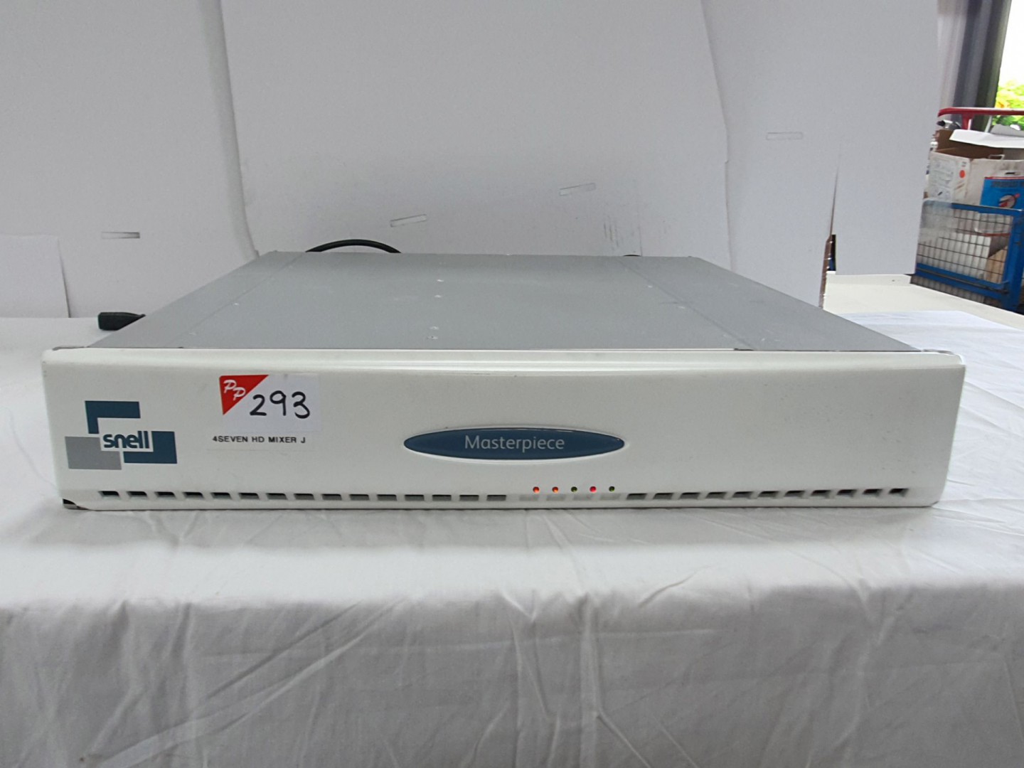 Snell Masterpiece chassis inc: front 3030 HD mixer...