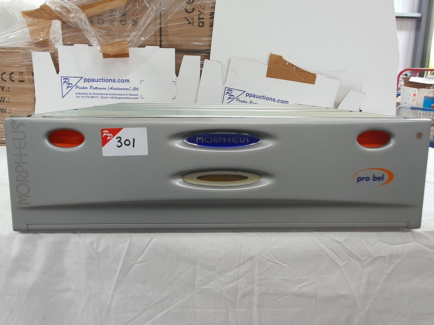 Pro-Bel Morpheus chassis inc: front 4x MOR-2330, 1...